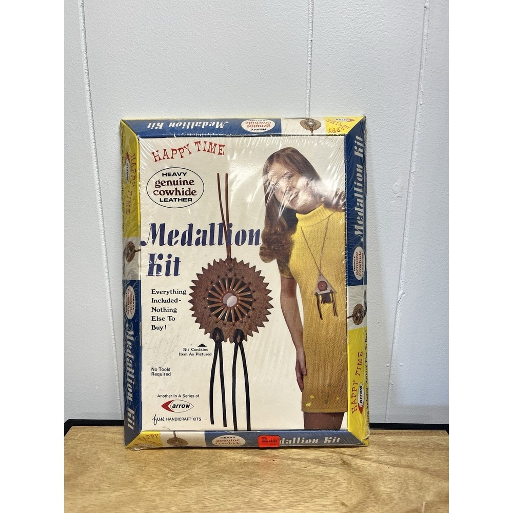 Vintage 1971 Happy Time Genuine Leather Medallion Kit  119 New In Box Hippie